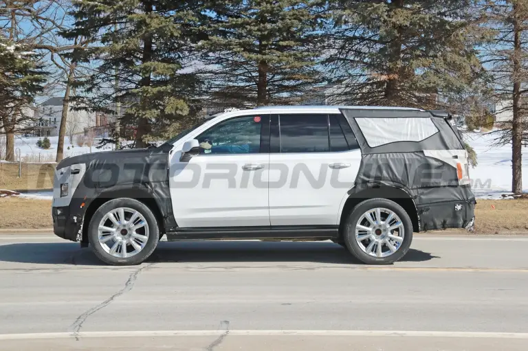 Chevrolet Tahoe High Country 2024 - Foto Spia 22-03-2023 - 12