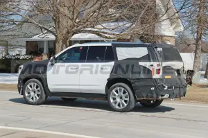 Chevrolet Tahoe High Country 2024 - Foto Spia 22-03-2023
