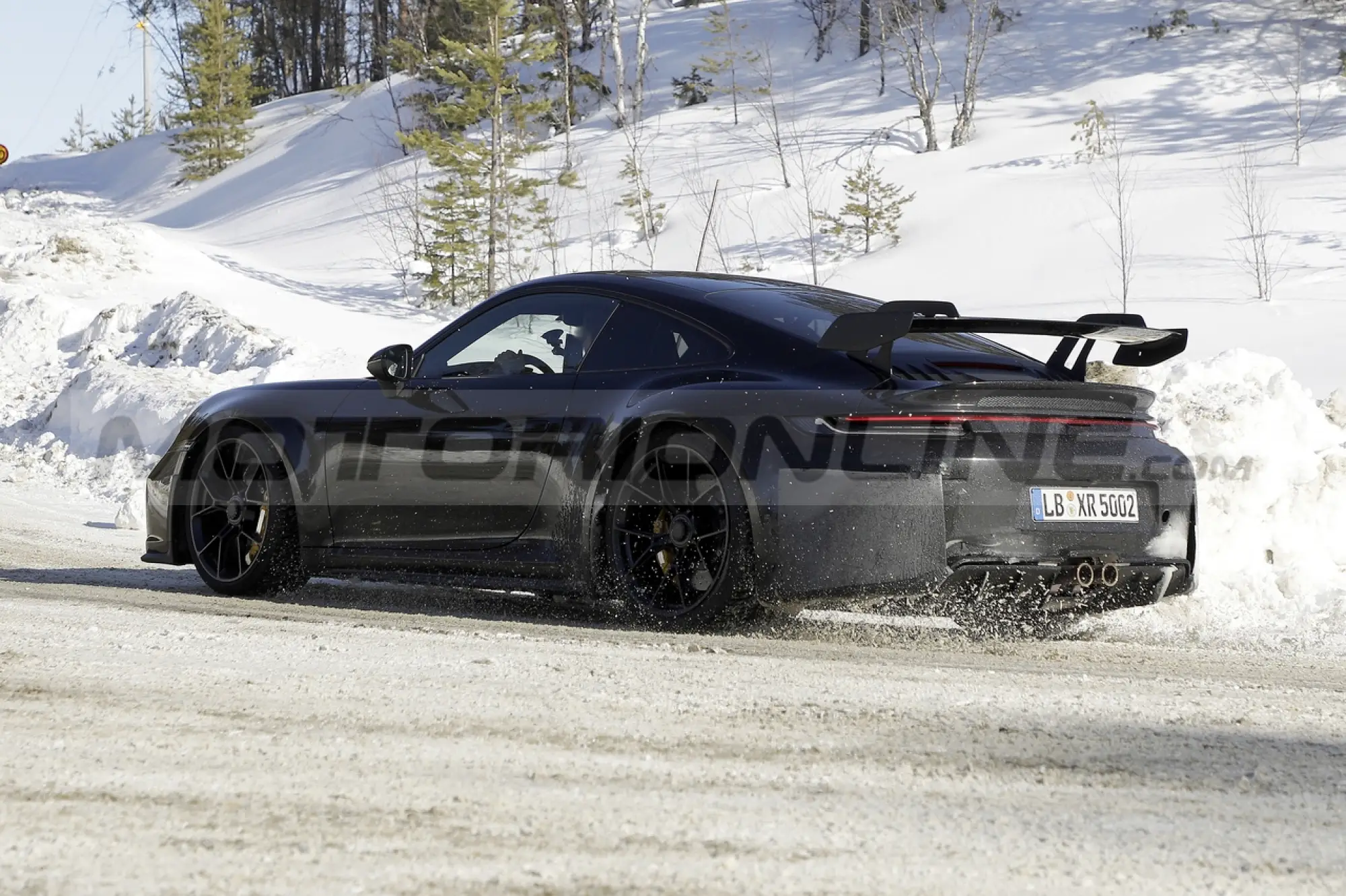 Porsche 911 GT3 restyling - Foto Spia 23-03-2023 - 9