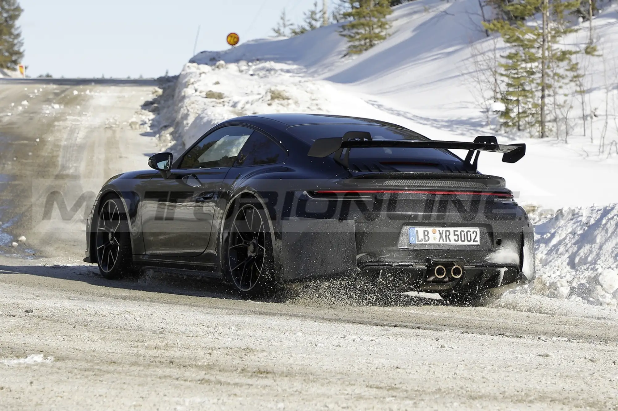 Porsche 911 GT3 restyling - Foto Spia 23-03-2023 - 11