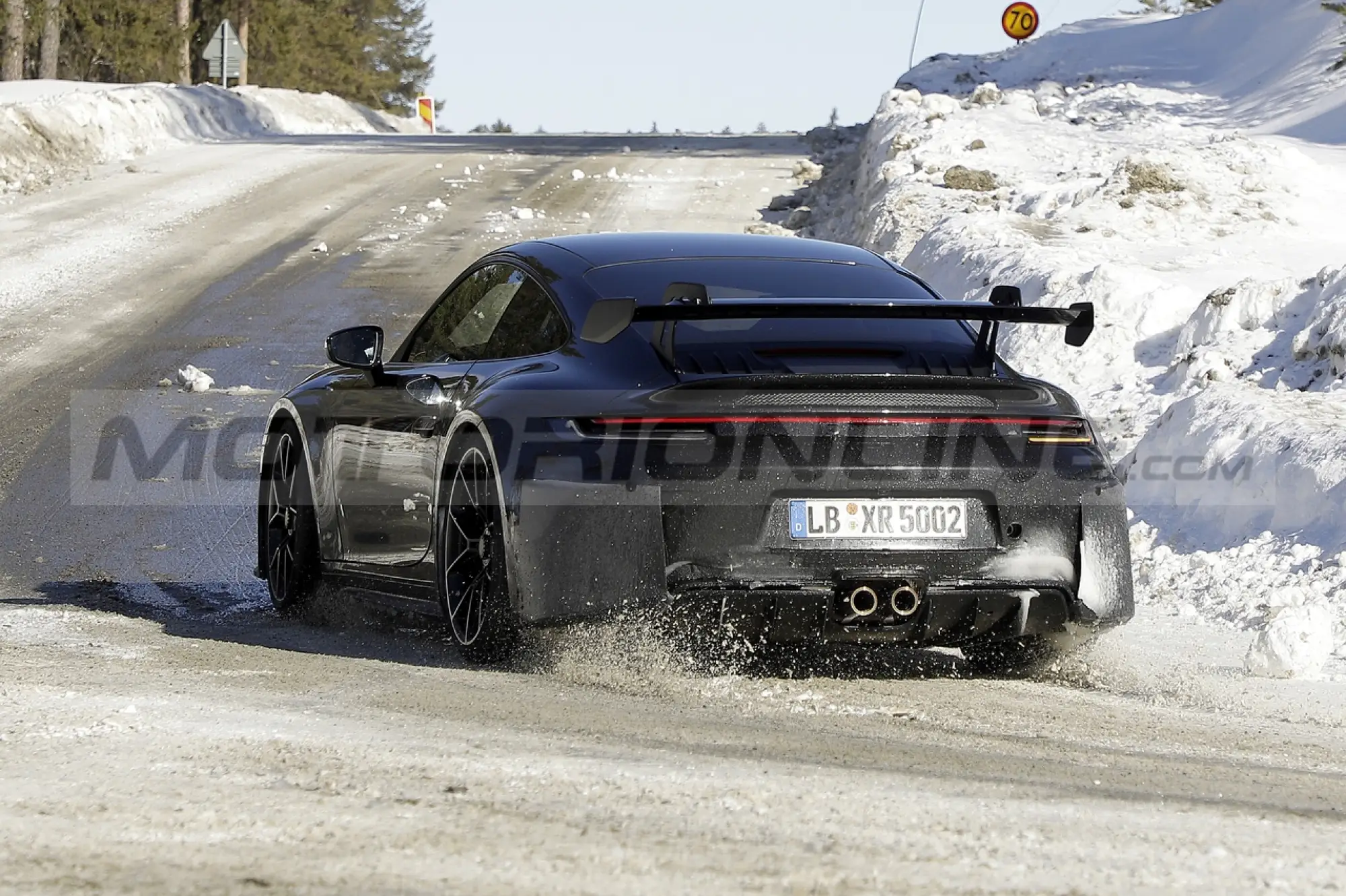 Porsche 911 GT3 restyling - Foto Spia 23-03-2023 - 12