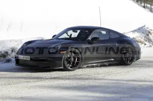 Porsche 911 GT3 restyling - Foto Spia 23-03-2023 - 20