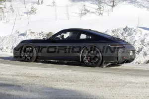Porsche 911 GT3 restyling - Foto Spia 23-03-2023 - 26