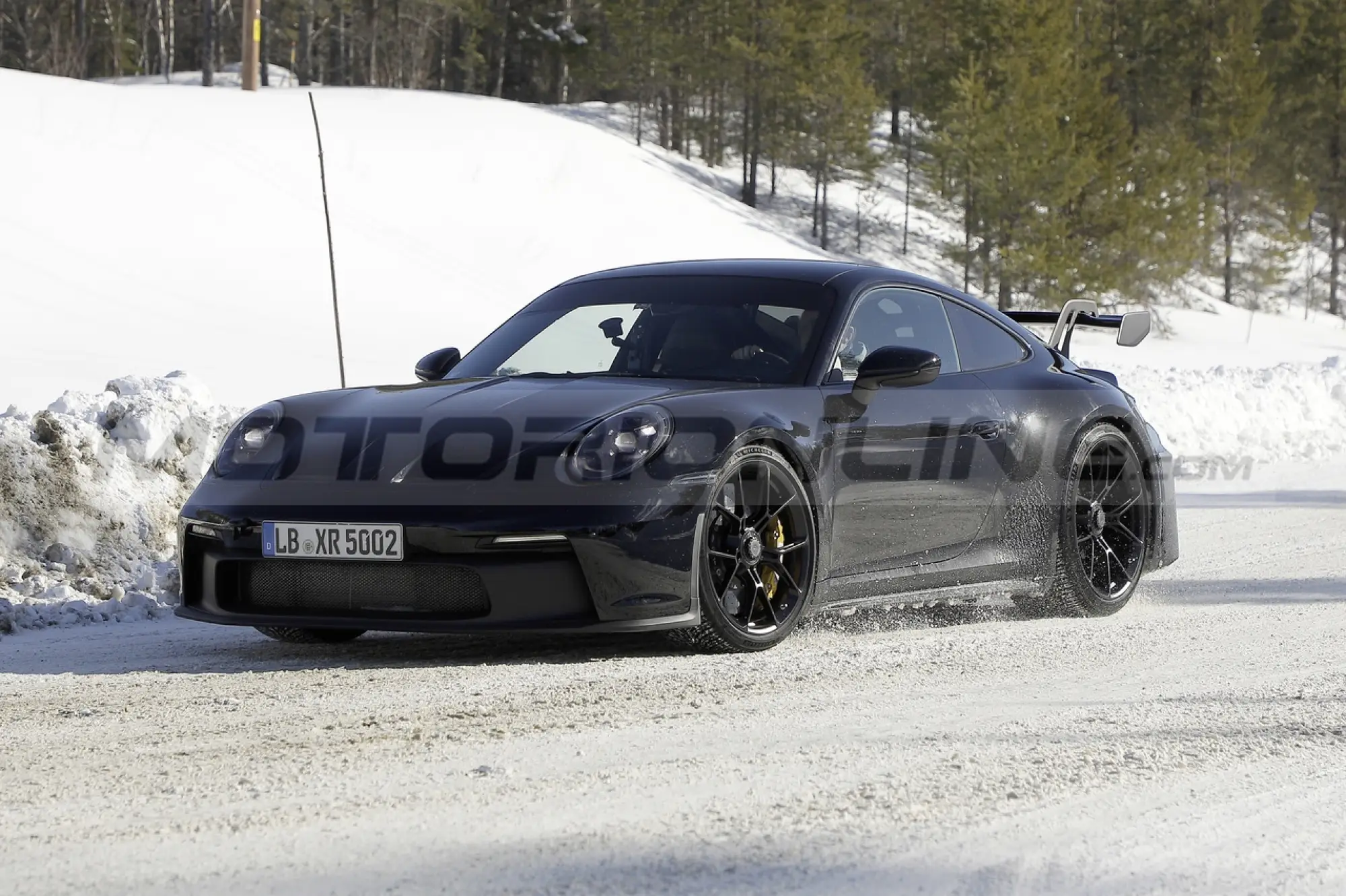 Porsche 911 GT3 restyling - Foto Spia 23-03-2023 - 14