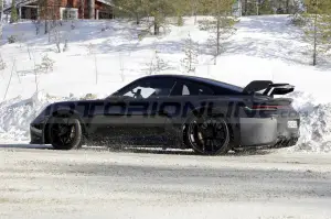 Porsche 911 GT3 restyling - Foto Spia 23-03-2023 - 7