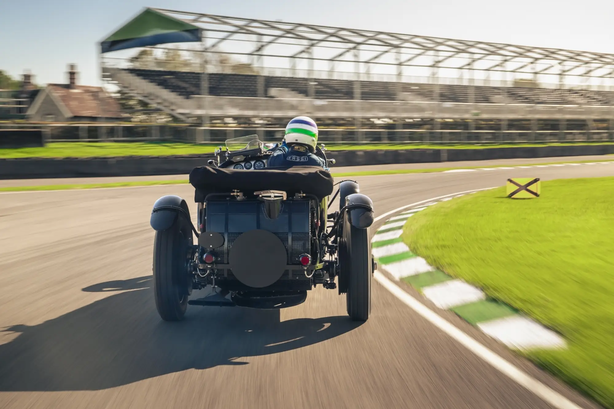 Bentley Blower Car Zero - 4