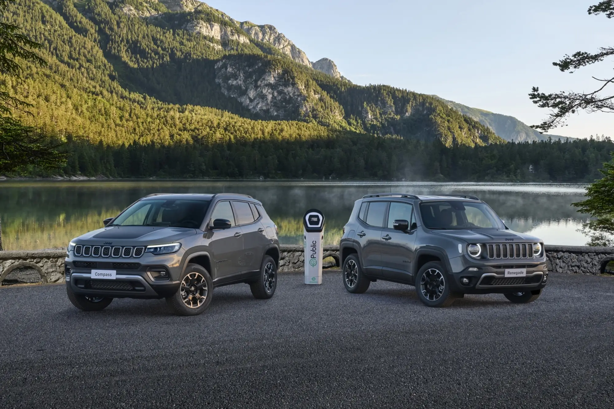 Jeep Renegade e Compass Upland Cross e High Altitude - 14