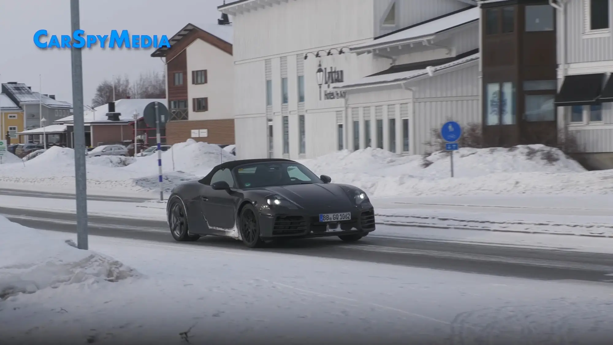 Porsche 718 Boxster 2025 prototipo - 11