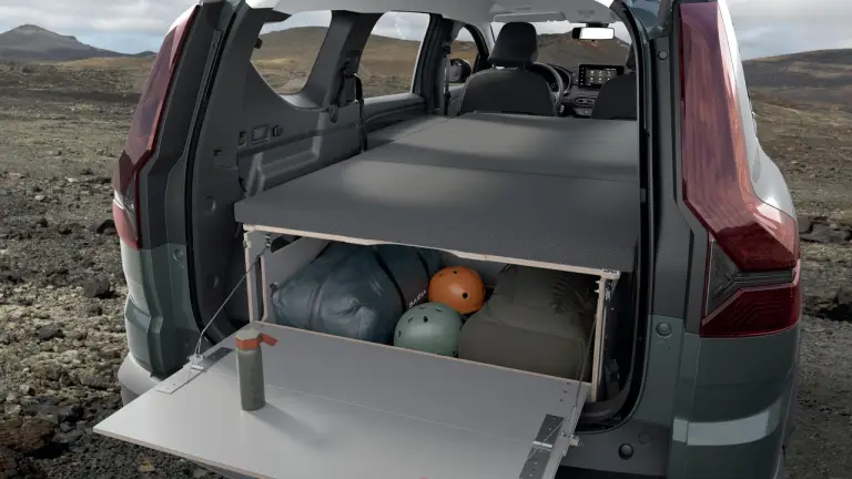 Dacia Jogger nel Regno Unito - 4