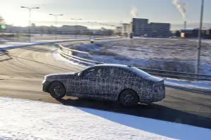 Nuova BMW i5 prototipi - Foto ufficiali - 21