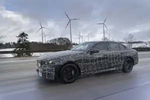 Nuova BMW i5 prototipi - Foto ufficiali - 3