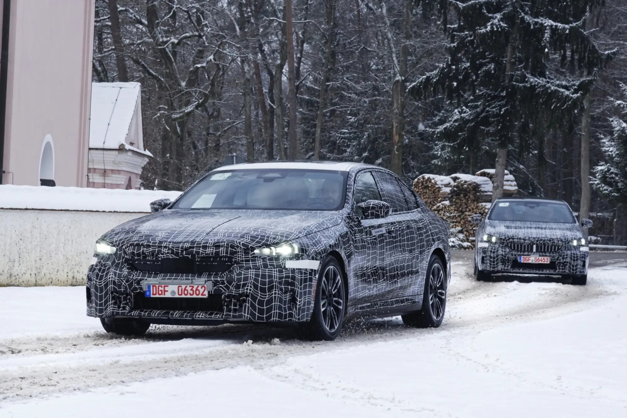 Nuova BMW i5 prototipi - Foto ufficiali - 70