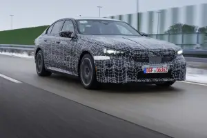 Nuova BMW i5 prototipi - Foto ufficiali - 77