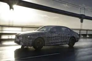Nuova BMW i5 prototipi - Foto ufficiali - 8