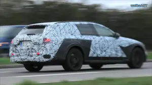 Mercedes Classe E All-Terrain e Wagon 2024 prototipi