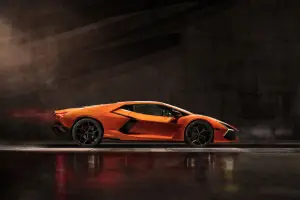 Lamborghini Revuelto - 46