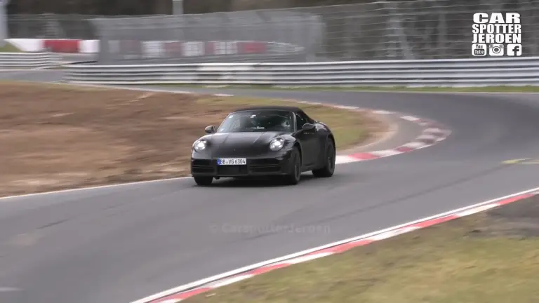 Porsche 911 Carrera Cabriolet 2024 prototipo Nurburgring - 5