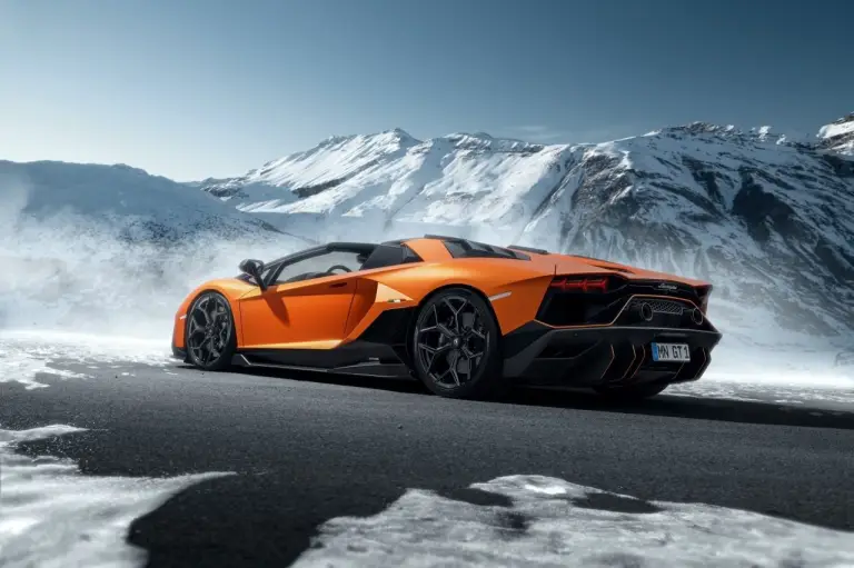Lamborghini Aventador Ultimae by Novitec - 7