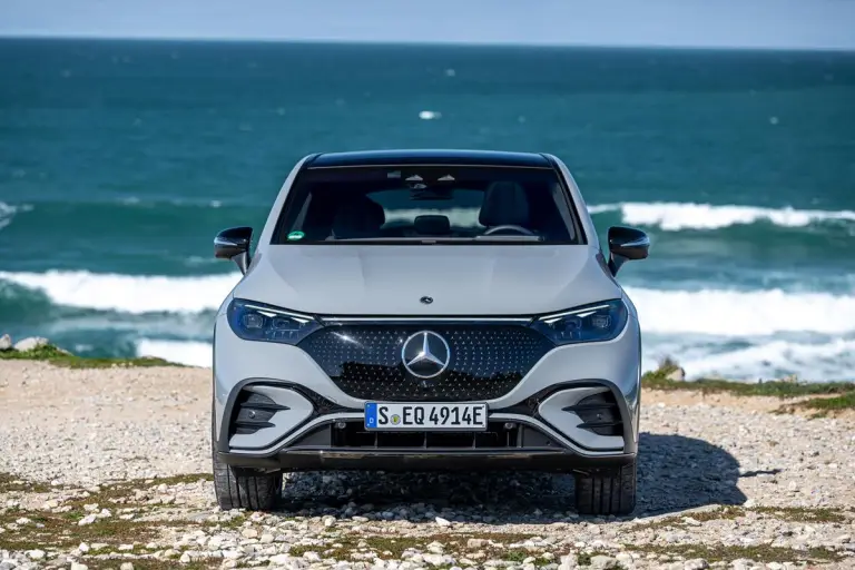 Mercedes EQE SUV 2023 - 23