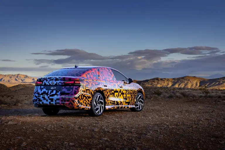 Volkswagen ID.7 prototipo ufficiale - 16