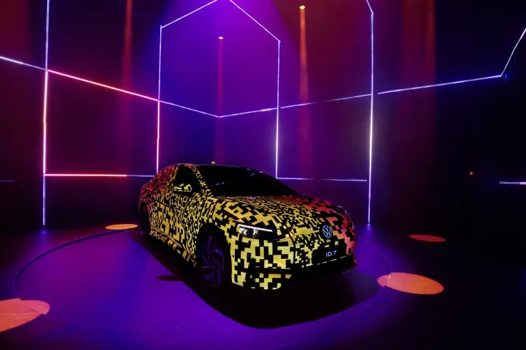 Volkswagen ID.7 prototipo ufficiale - 30