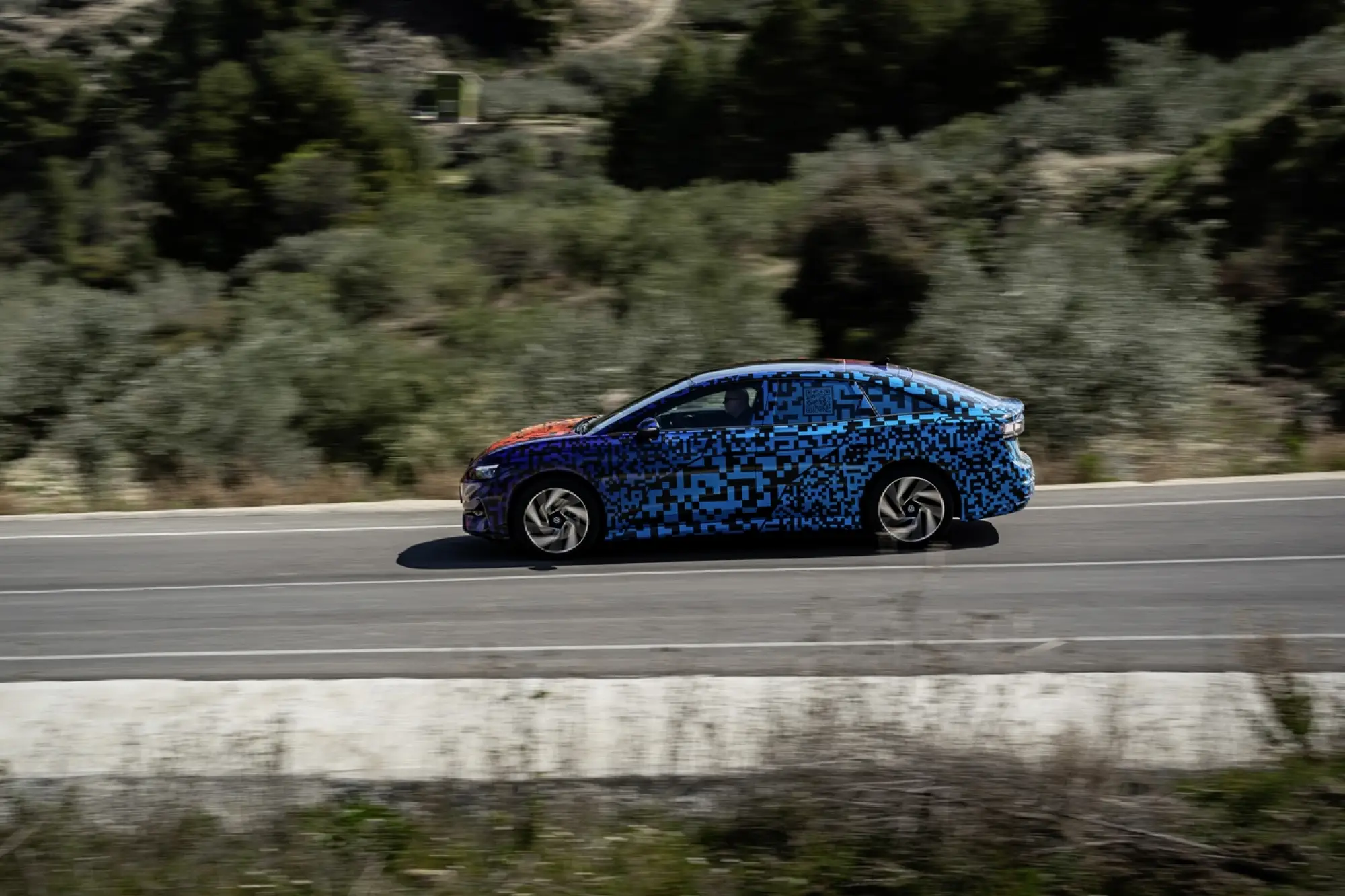 Volkswagen ID.7 prototipo ufficiale - 39
