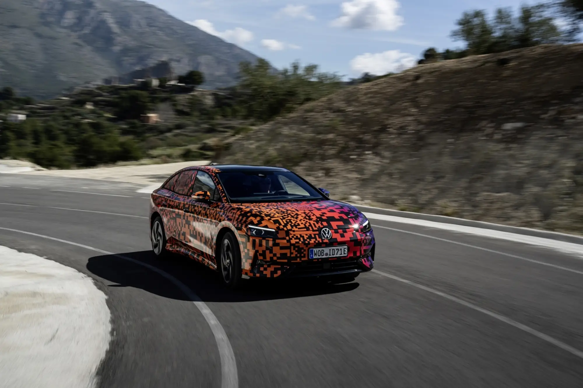 Volkswagen ID.7 prototipo ufficiale - 47