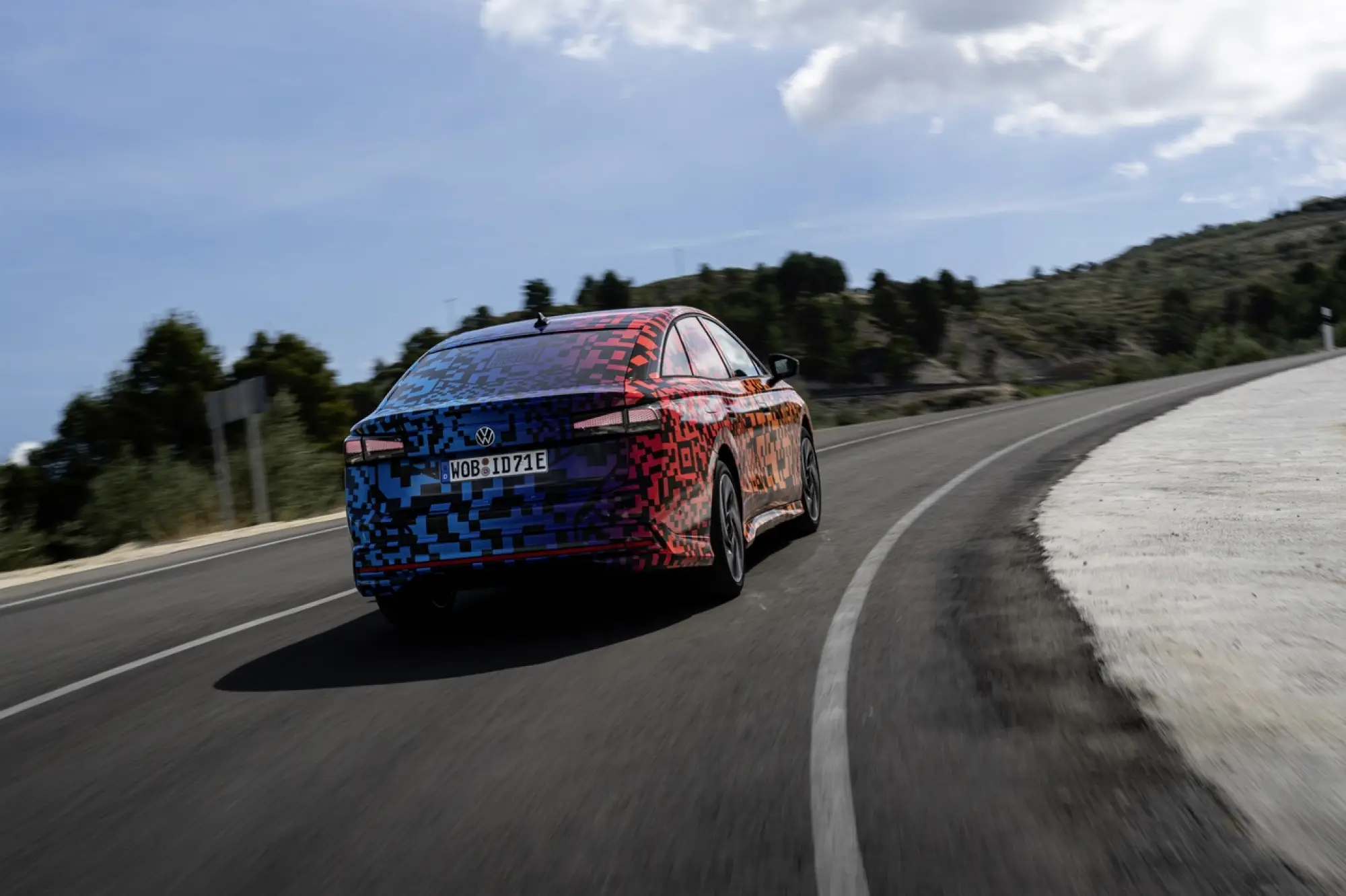 Volkswagen ID.7 prototipo ufficiale - 48