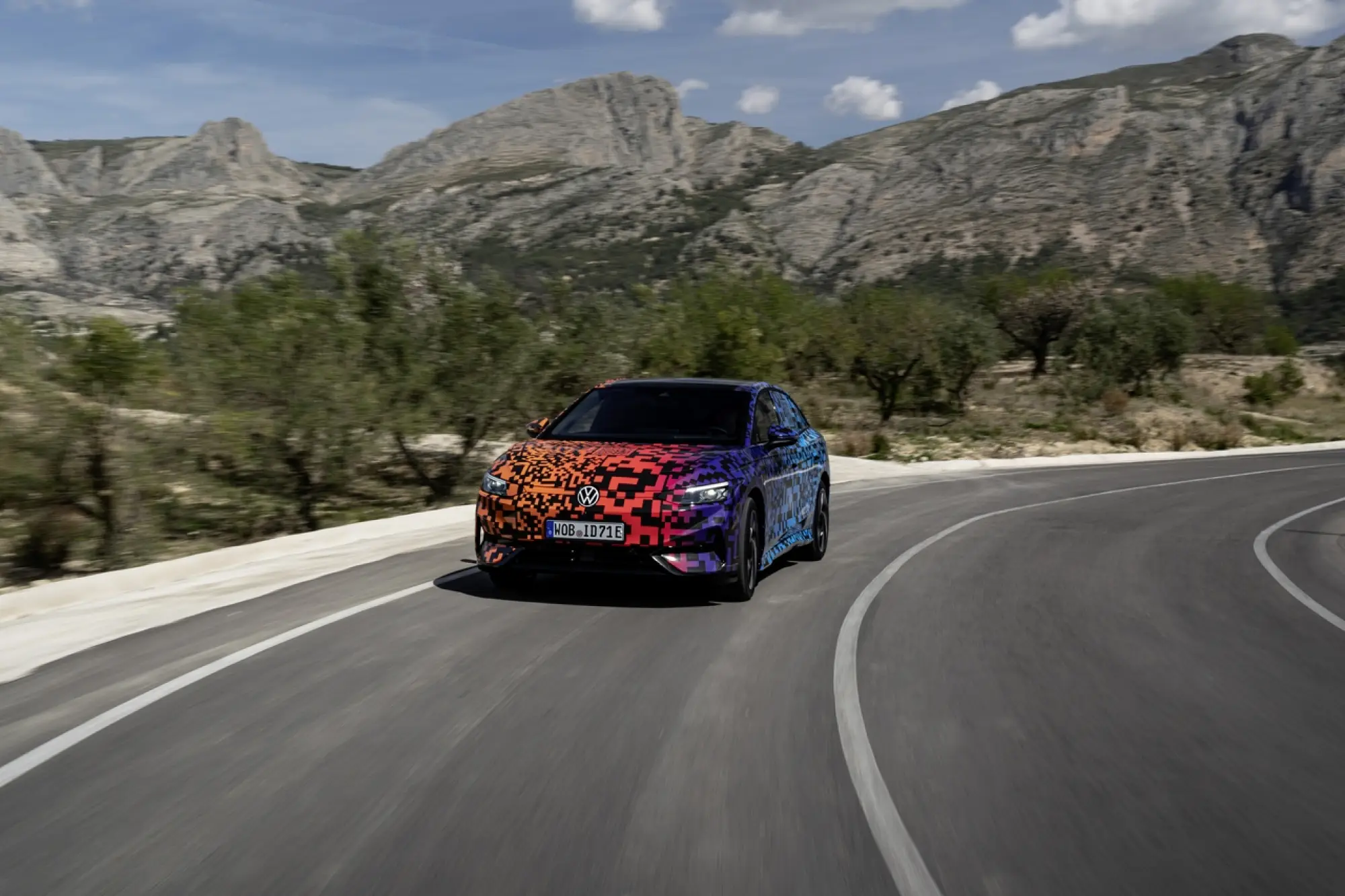 Volkswagen ID.7 prototipo ufficiale - 46