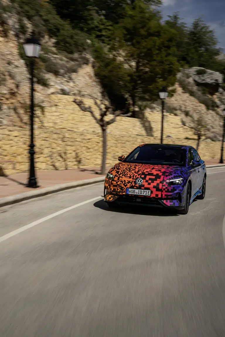 Volkswagen ID.7 prototipo ufficiale - 53
