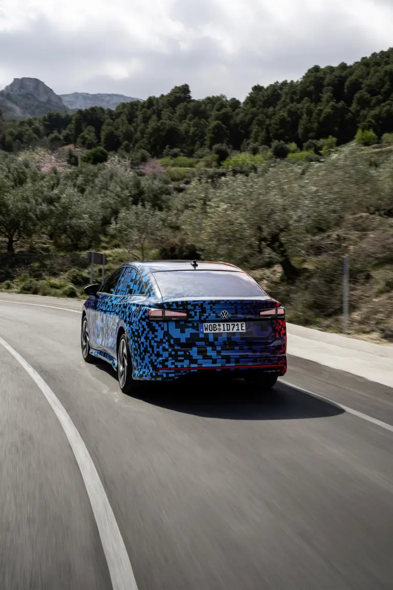 Volkswagen ID.7 prototipo ufficiale - 49
