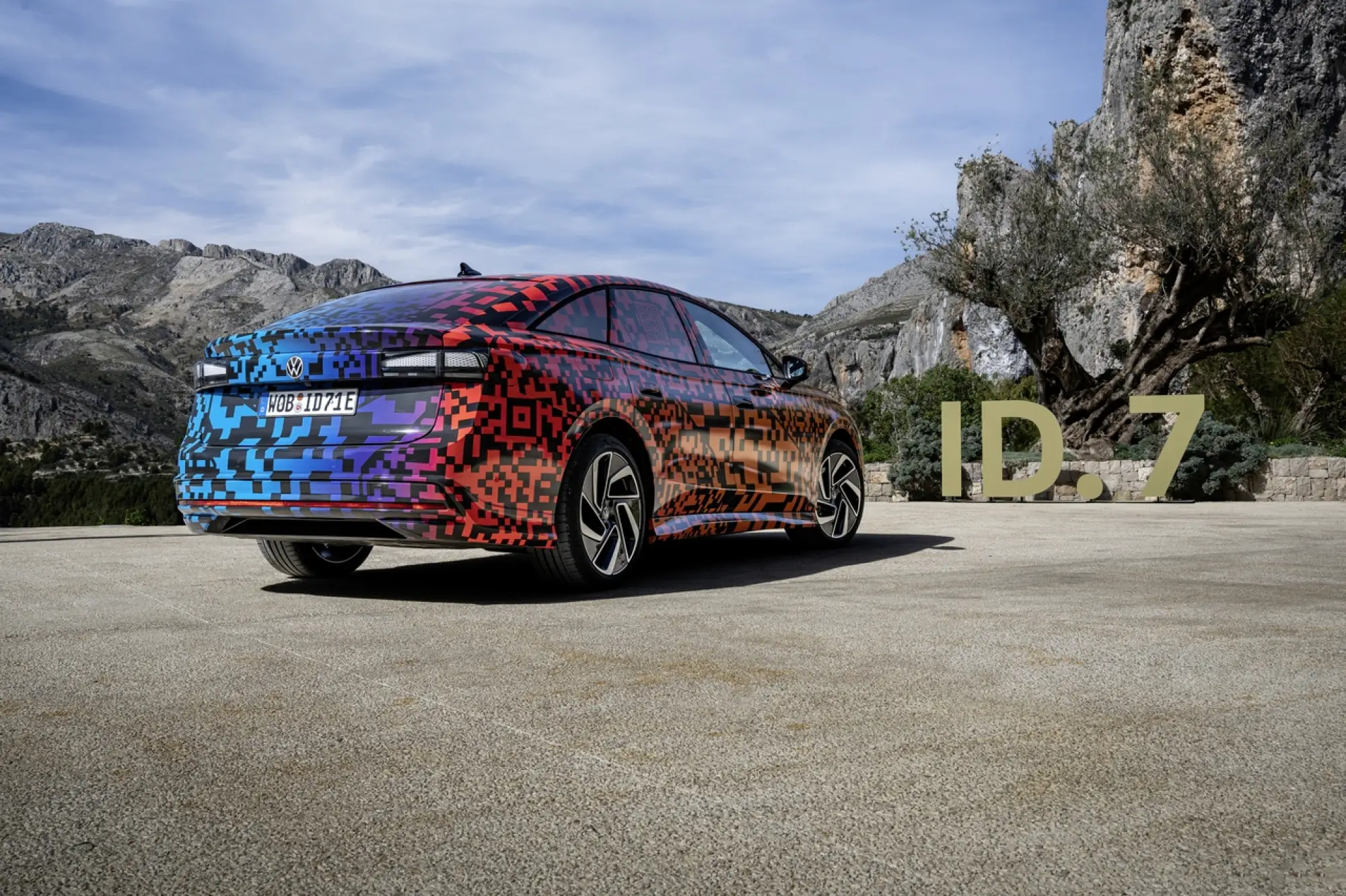 Volkswagen ID.7 prototipo ufficiale - 55