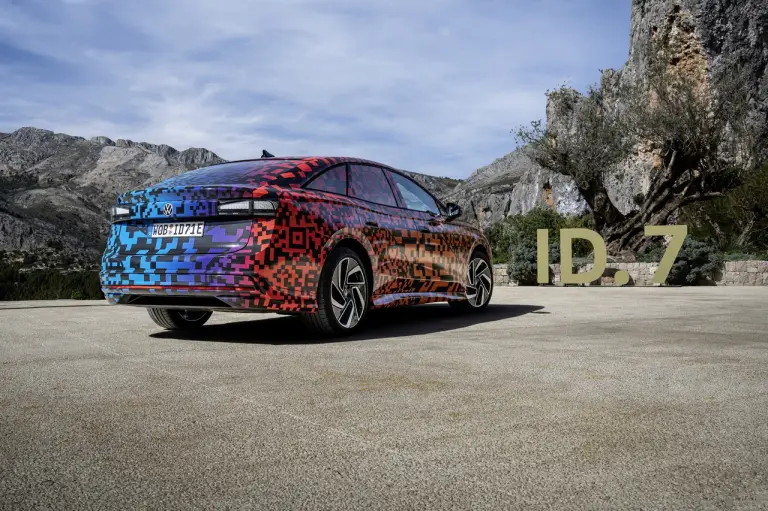 Volkswagen ID.7 prototipo ufficiale - 55