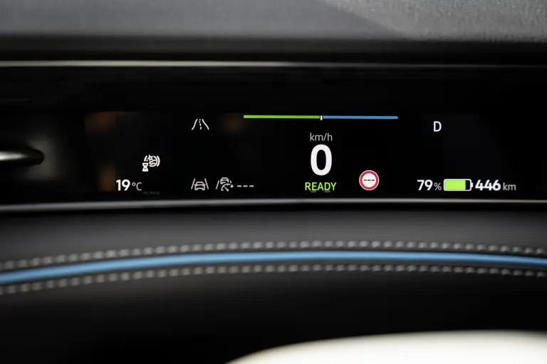 Volkswagen ID.7 prototipo ufficiale - 75
