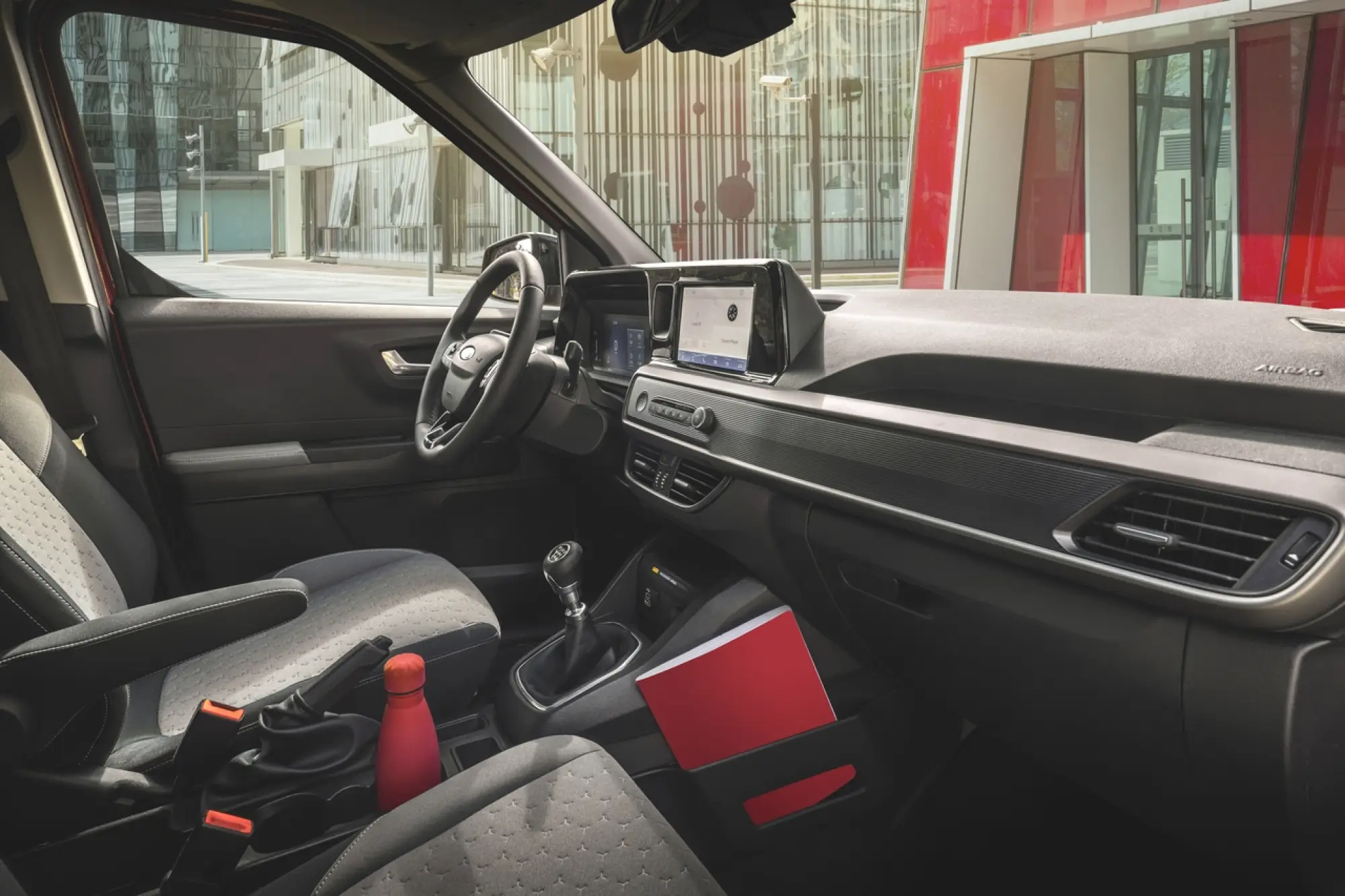 Ford E-Transit Courier e Transit Courier 2024 - 25
