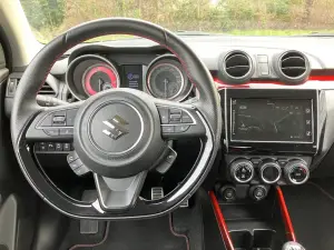 Suzuki Swift Sport 2023 - Come va