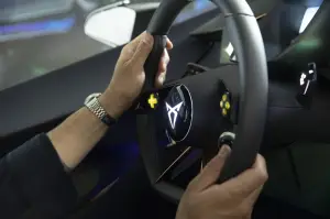 Cupra UrbanRebel Concept abitacolo - 6