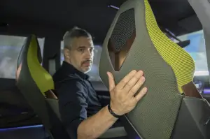 Cupra UrbanRebel Concept abitacolo - 4