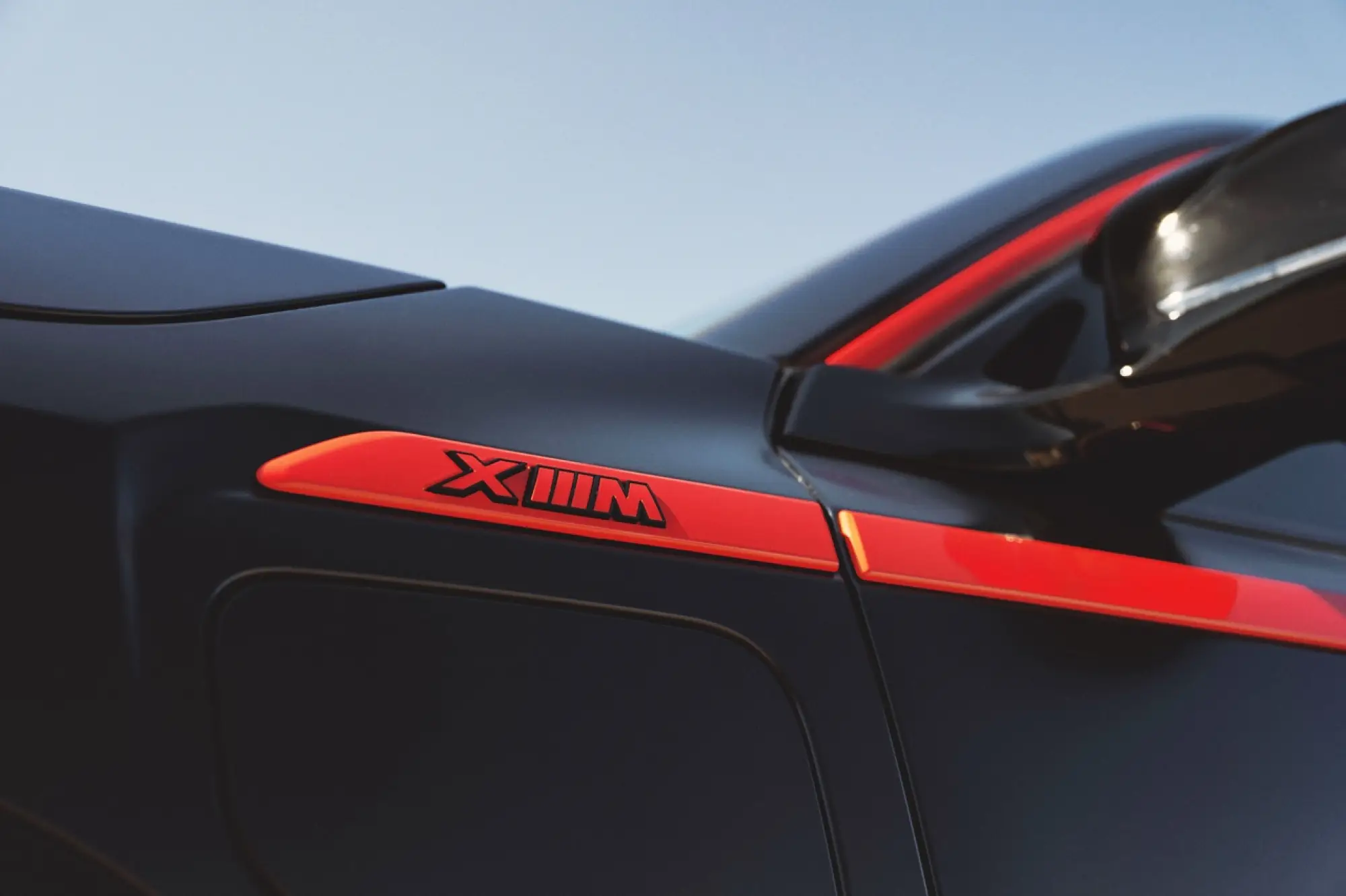 BMW XM Label Red - 16
