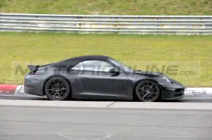 Porsche 911 Cabrio 2024 - Foto Spia 12-04-2023 - 1