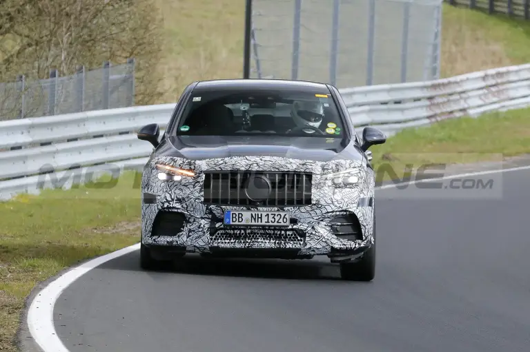 Mercedes-AMG GLC 63 Coupe 2024 - Foto Spia 12-04-2023 - 8
