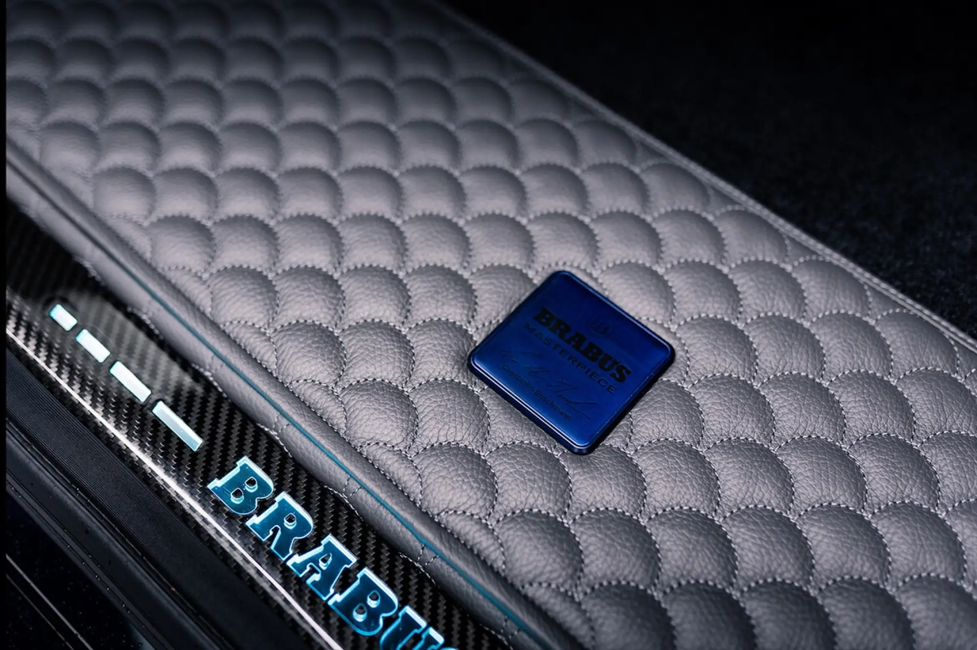 Brabus 900 Deep Blue - 10