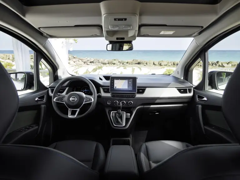 Nissan Townstar EV Passenger - 1