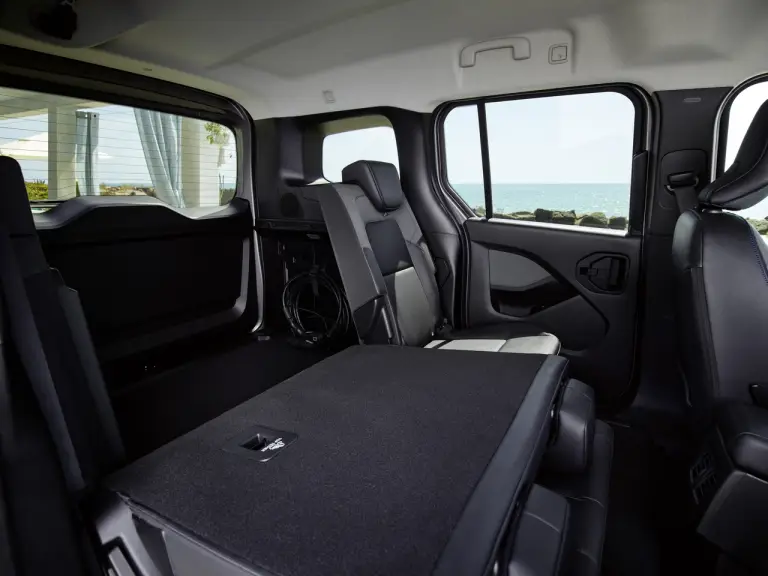 Nissan Townstar EV Passenger - 10