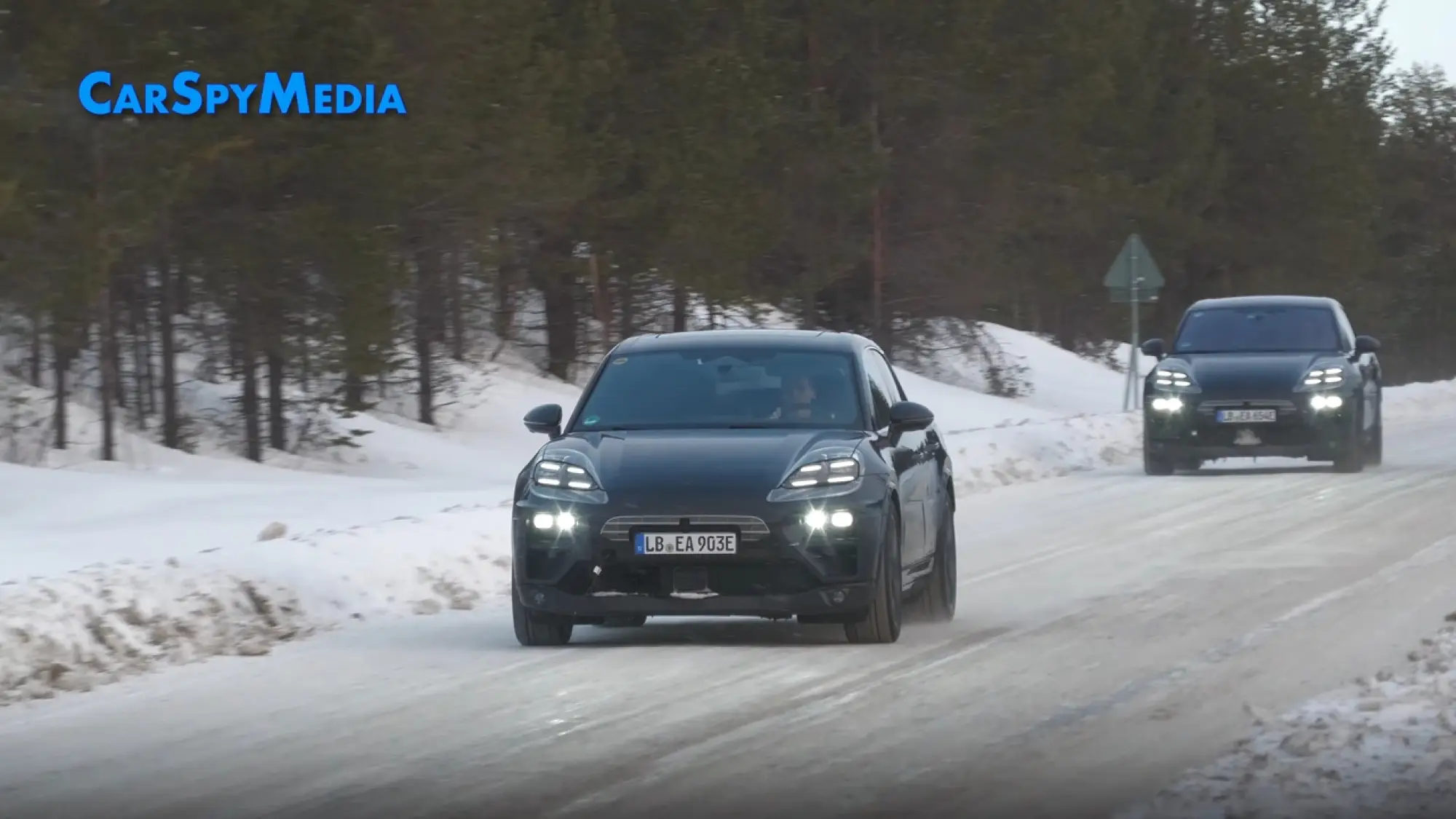 Porsche Macan EV prototipi test invernali - 11