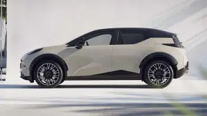 Zeekr X - 5