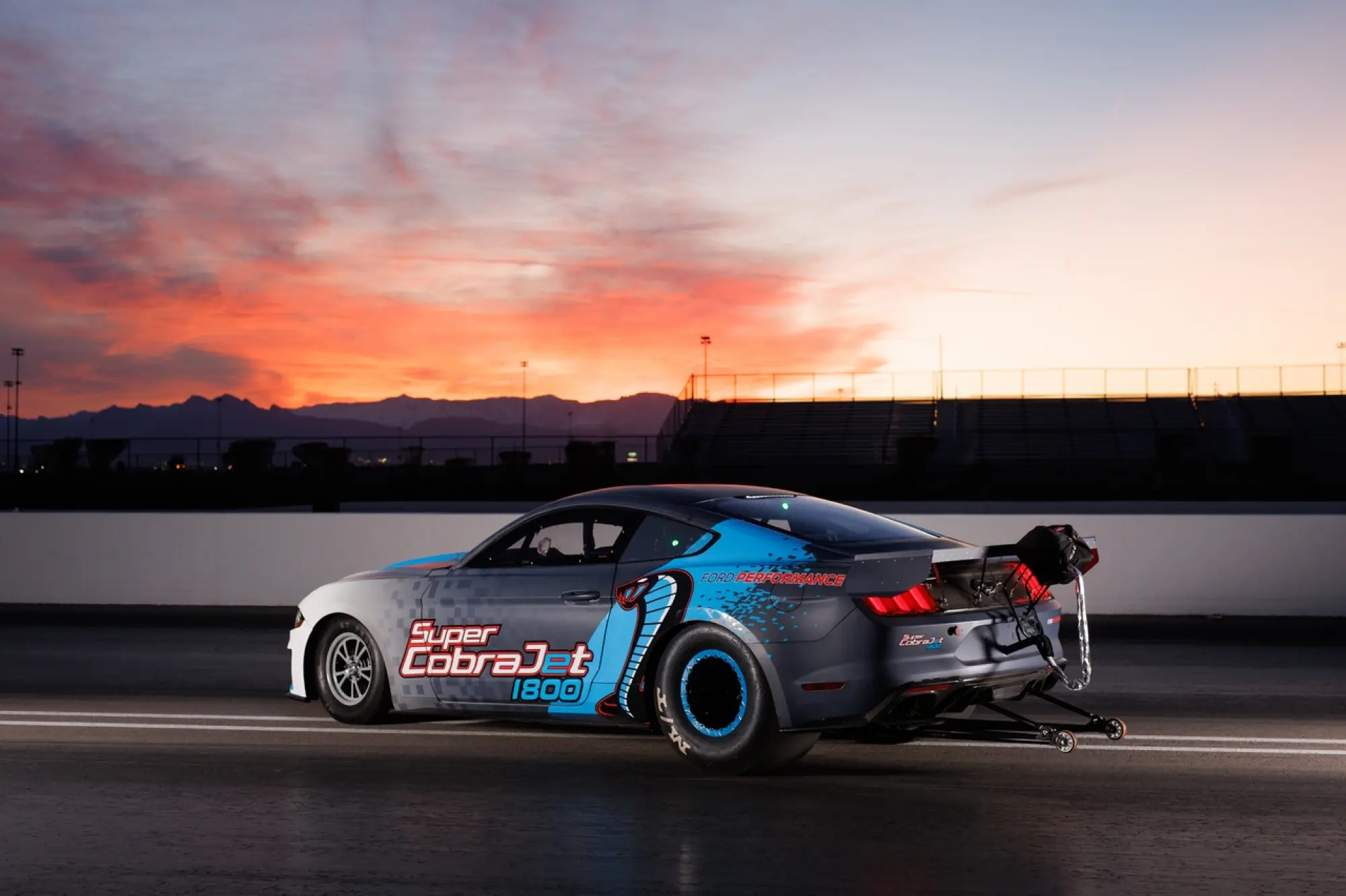 Ford Mustang Super Cobra Jet 1800 - 10