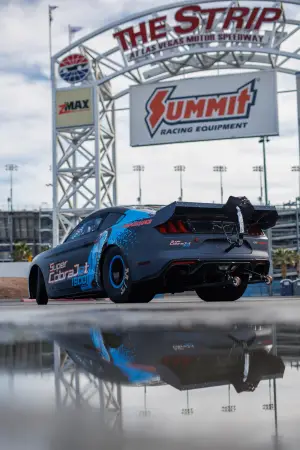 Ford Mustang Super Cobra Jet 1800