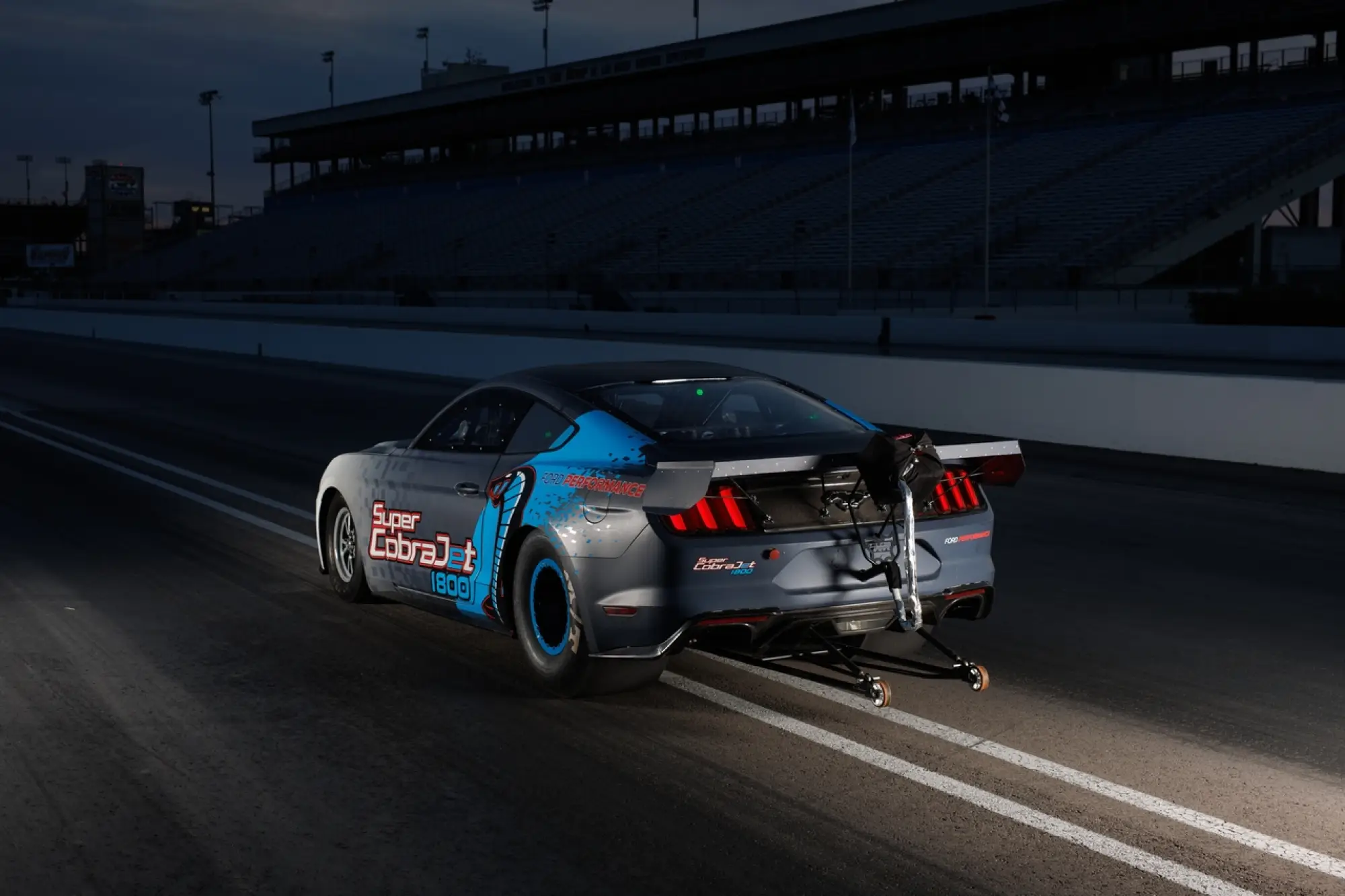 Ford Mustang Super Cobra Jet 1800 - 12