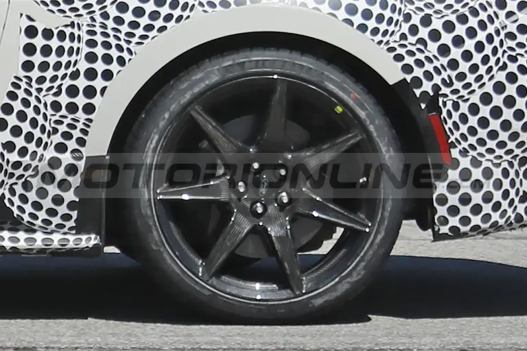 Ford Mustang Shelby GT500 2026 - Foto Spia 15-04-2023 - 1